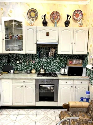 For Sale Apartment Center