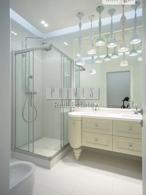 Sale of 3-room apartment Dragomirova Pechersk residential complex Novopecherski Ly