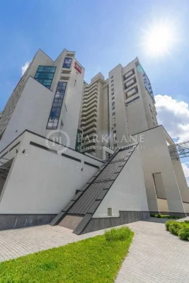 4-room apartment for sale with renovation, Shevchenkivskyi district, Beresteyskyi district