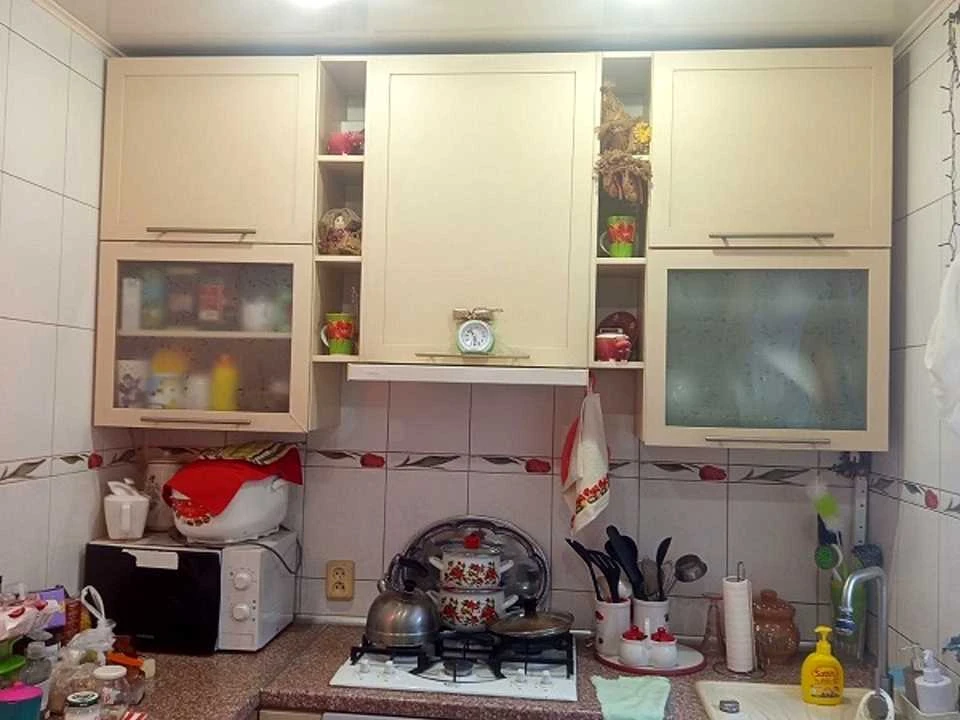 Apartment. Kharkiv, Traktorostudivnyky Ave.