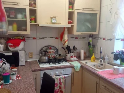 Apartment. Kharkiv, Traktorostudivnyky Ave.