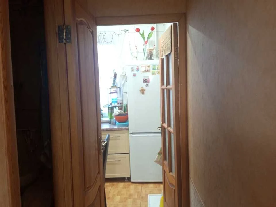 Apartment. Kharkiv, Traktorostudivnyky Ave.