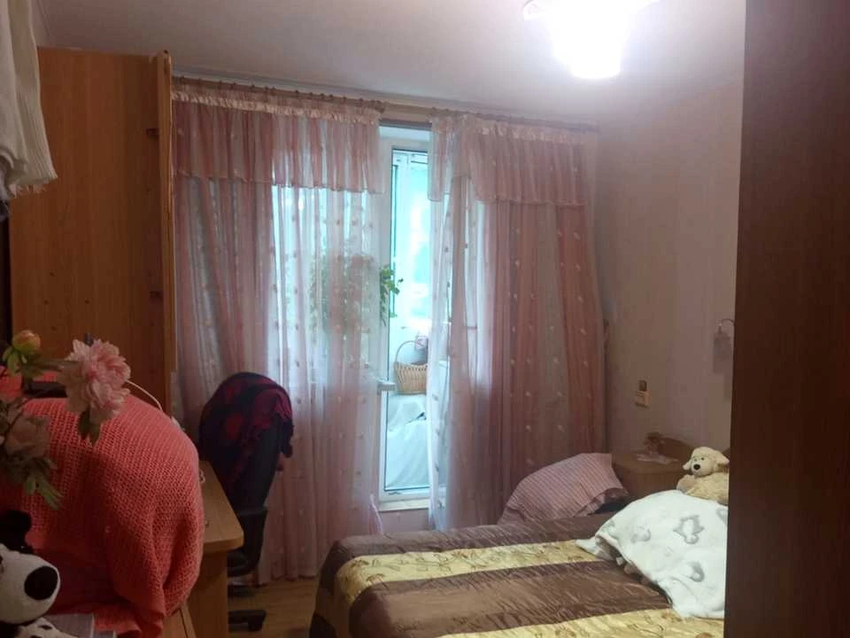 Apartment. Kharkiv, Traktorostudivnyky Ave.