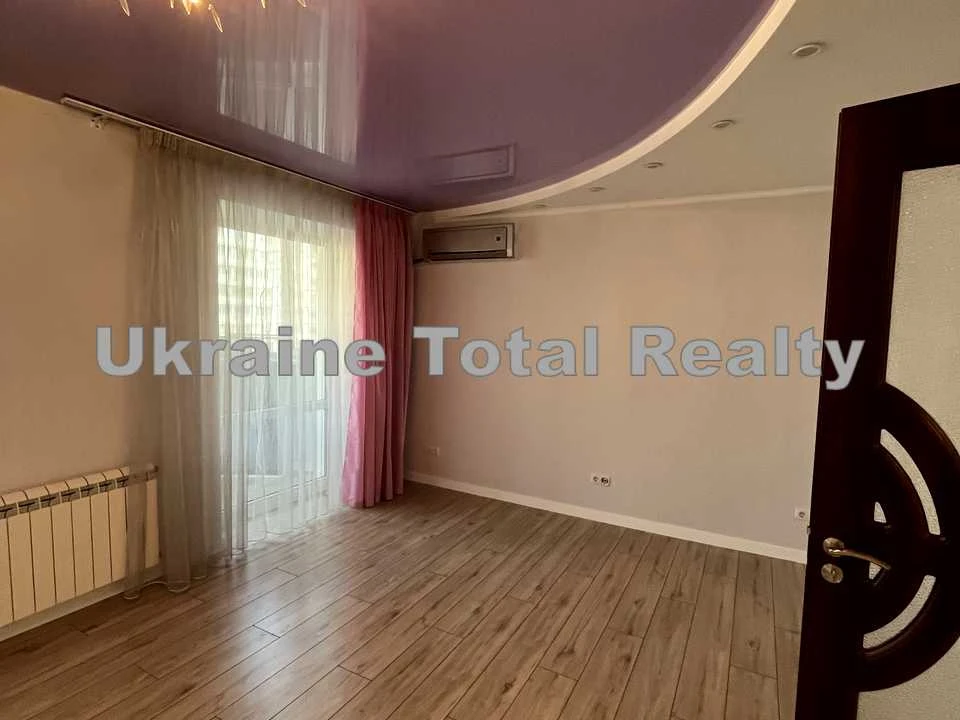 Apartment. Kyiv, Honore de Balzac St.