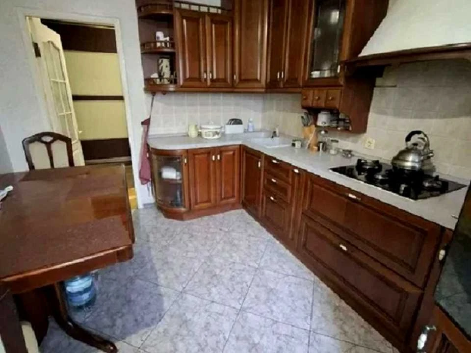 Квартира. Запорожье, ул.