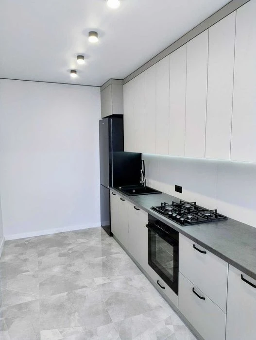 3-room apartment with renovation near the center