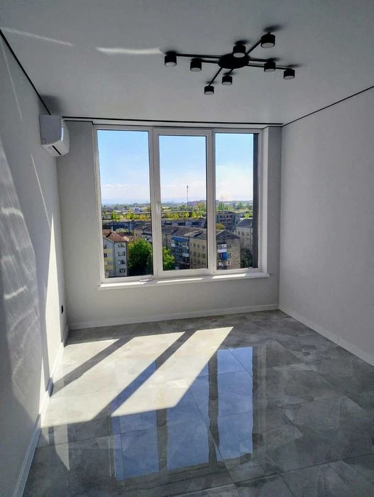 3-room apartment with renovation near the center