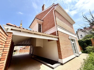 For sale from the developer! Premium class house near the beach