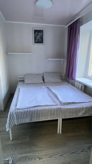 Продам 2-ушков, заходи и живи, укомплектована всем необходим