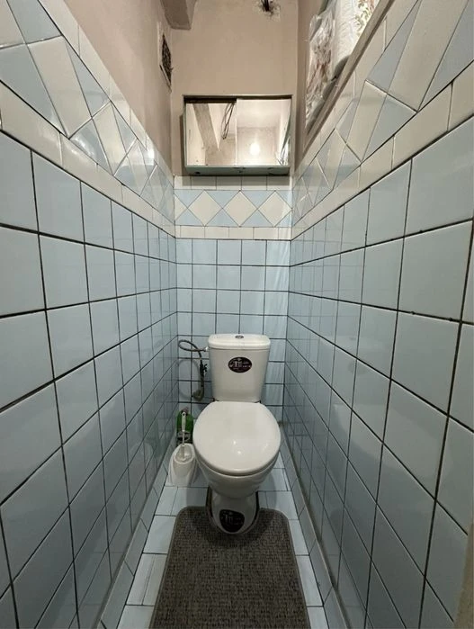I will sell a 4-room apartment in the center
