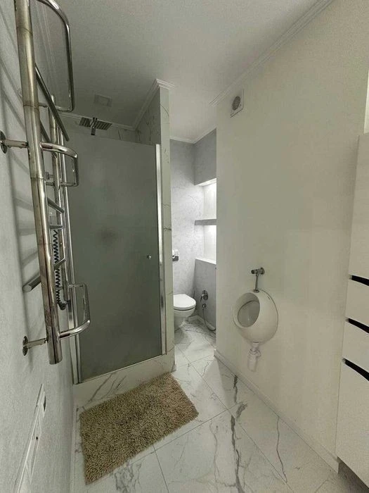From the OWNER. Selling a 5k apartment. Dragomanova 2. Poznyaki.