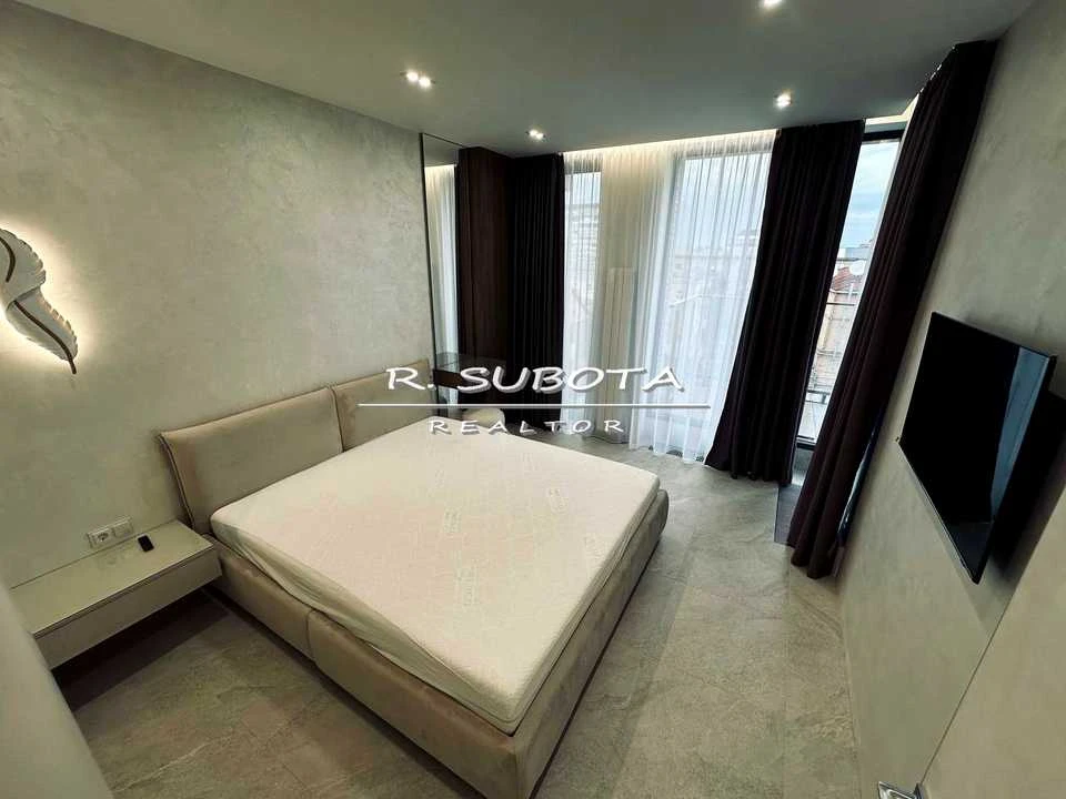 Apartment. Dnipro, 93rd Kholodnoyarskaya Brigada St.