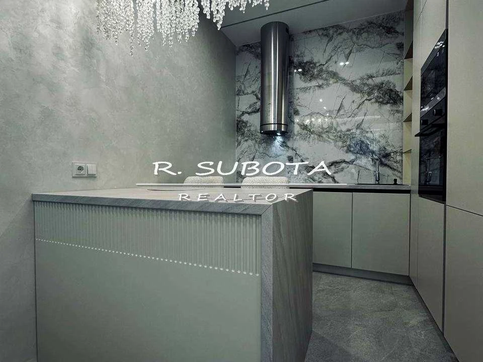 Apartment. Dnipro, 93rd Kholodnoyarskaya Brigada St.