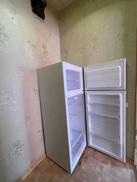 Продажа 2х комнатной квартиры возле парка Зеленый Гай.