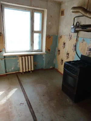 Продам 2х комн.чешку на Западном