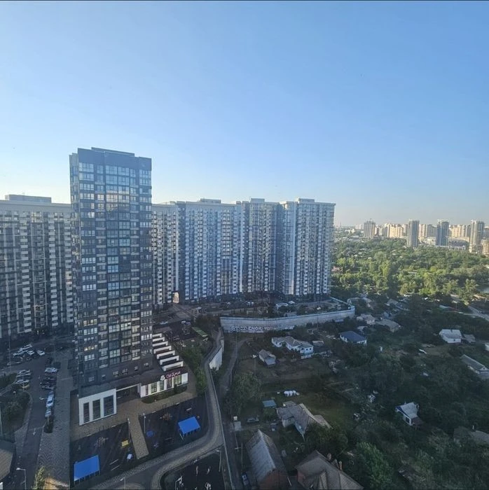 Osokorky View of the Dnipro Residential Complex Zarechny 3 bedrooms Renovation 120m² For