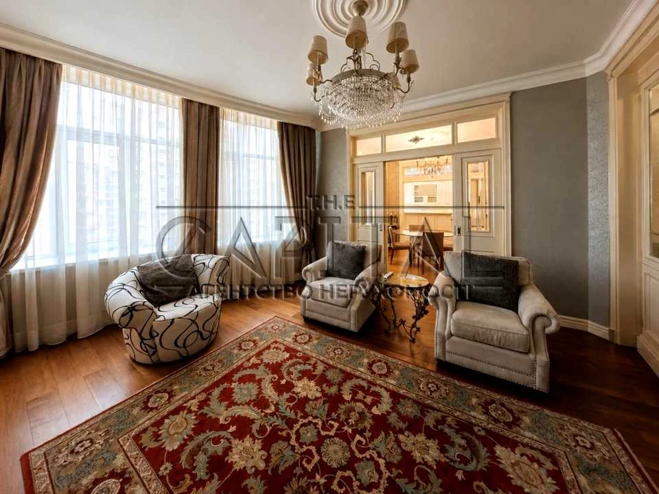 Apartment. Kyiv, Antonovycha St. (Gorky)