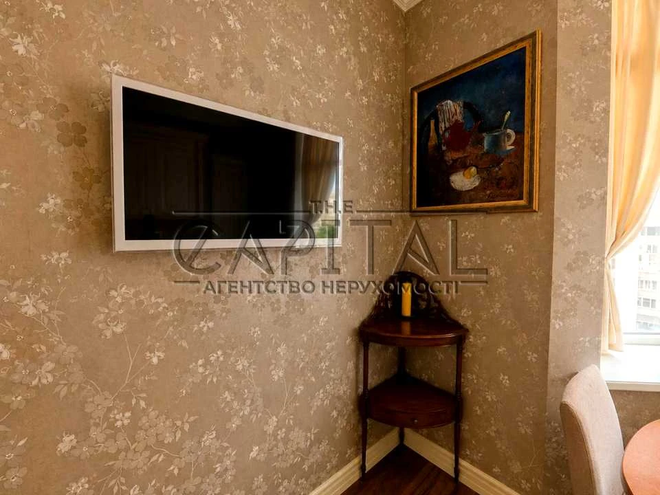 Apartment. Kyiv, Antonovycha St. (Gorky)