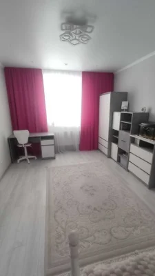 Продаю 2 к квартиру на вул.Зодчих 6597