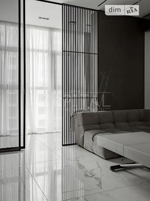 Sale of 3-room apartment 95 sq. m. on Andriy Verkhoglyada St. 20 • I