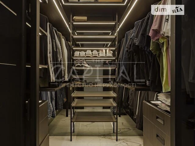 Sale of 3-room apartment 95 sq. m. on Andriy Verkhoglyada St. 20 • I