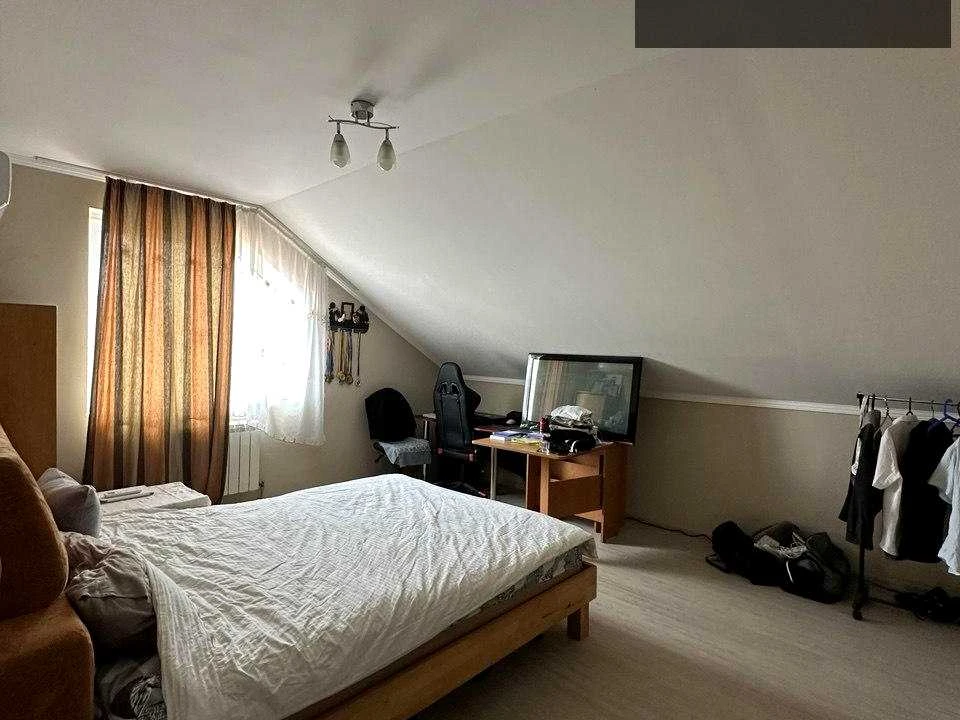 Будинок. Ужгород, Коцки