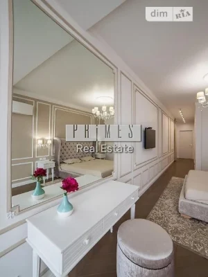 Sale of 2-room apartment 114 sq. m. on Andriy Verkhoglyada St. 20 •