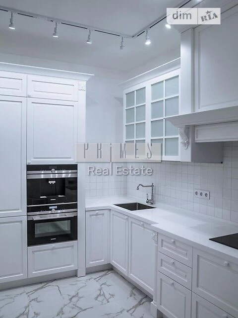 Sale of 2-room apartment 114 sq. m. on Andriy Verkhoglyada St. 20 •