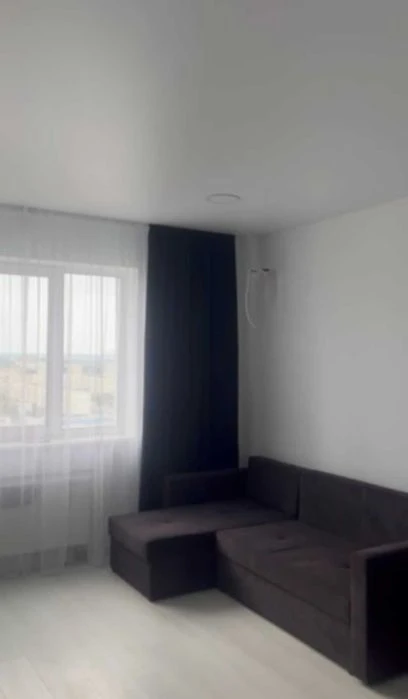 Urgent sale of a 1-room apartment in the Zhuravli Avantage residential complex.