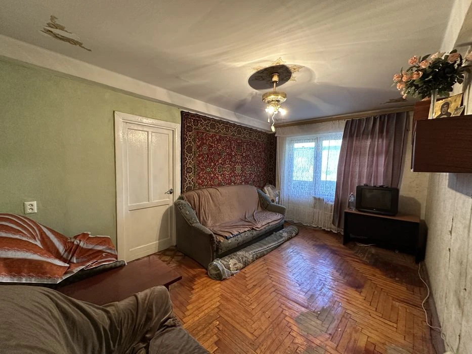 Продаж 2-к квартири в центрі
