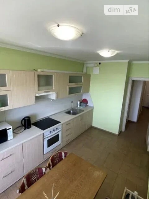 Sale of 2-room apartment 80 sq. m. on Hetmana Vadyma St. 1B • ID