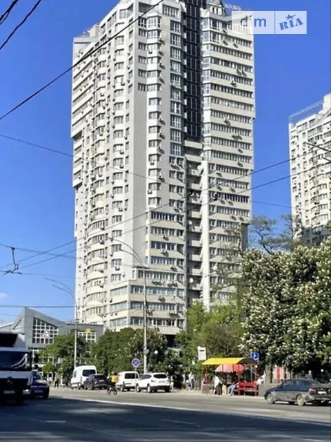 Sale of 2-room apartment 80 sq. m. on Hetmana Vadyma St. 1B • ID