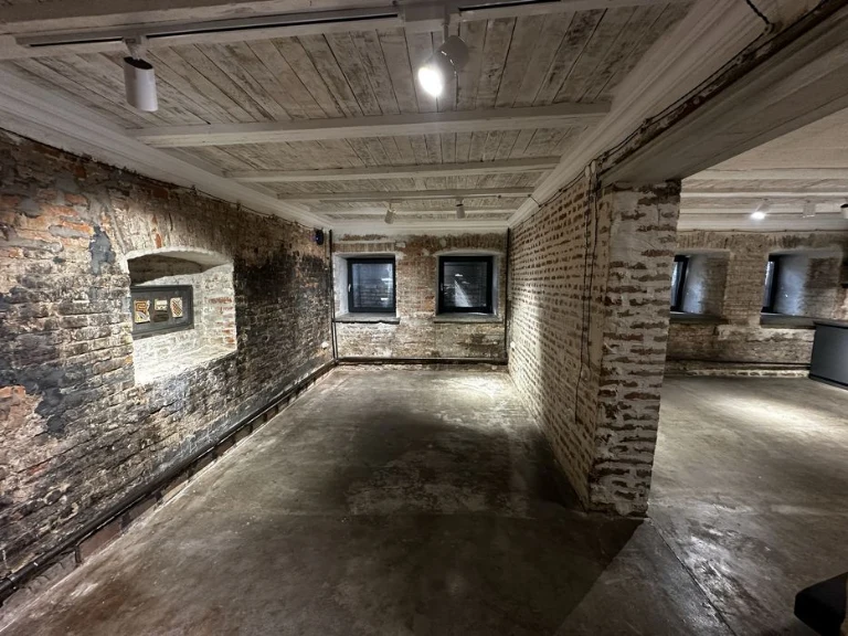 Apartment of Gogol K. Marks for sale