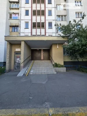 Продаж 2к квартири 56 кв. м на вул. Вишняківська 12А • ID 34