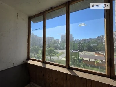 Продаж 2к квартири 56 кв. м на вул. Вишняківська 12А • ID 34