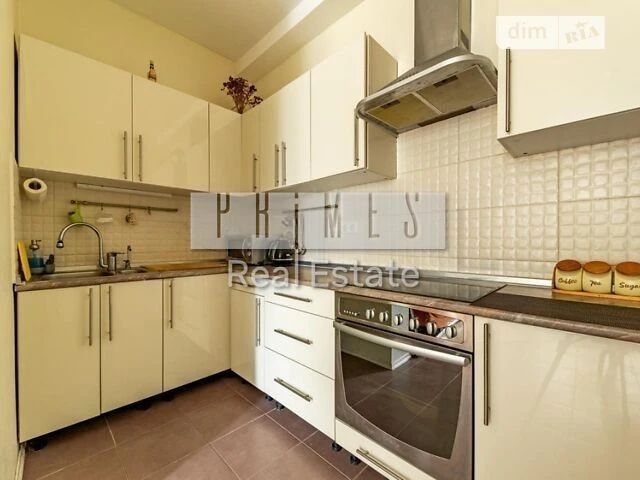 Sale of 2-room apartment 74.4 sq. m. on Dmytrivska St. 69, apt. 27