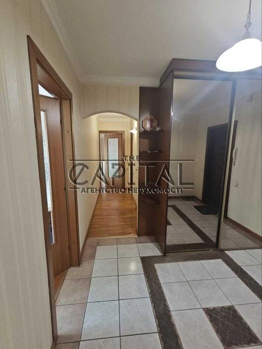 For sale / Apartment / 82 m2 / Darnytskyi district / Hryhoren Ave.