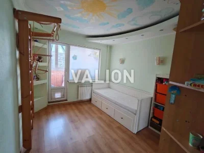 Продаж 3к квартири, Ужвій 4в, Подільський р-н