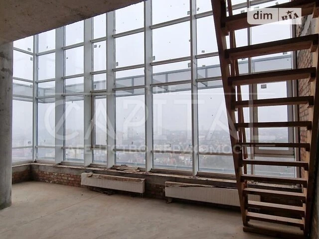 Sale of 4-room apartment 136 sq. m on Holosiivskyi Avenue PR-T GO