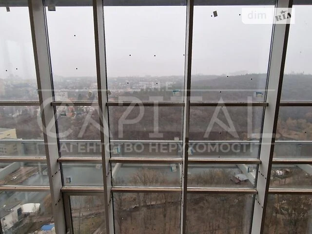 Sale of 4-room apartment 136 sq. m on Holosiivskyi Avenue PR-T GO