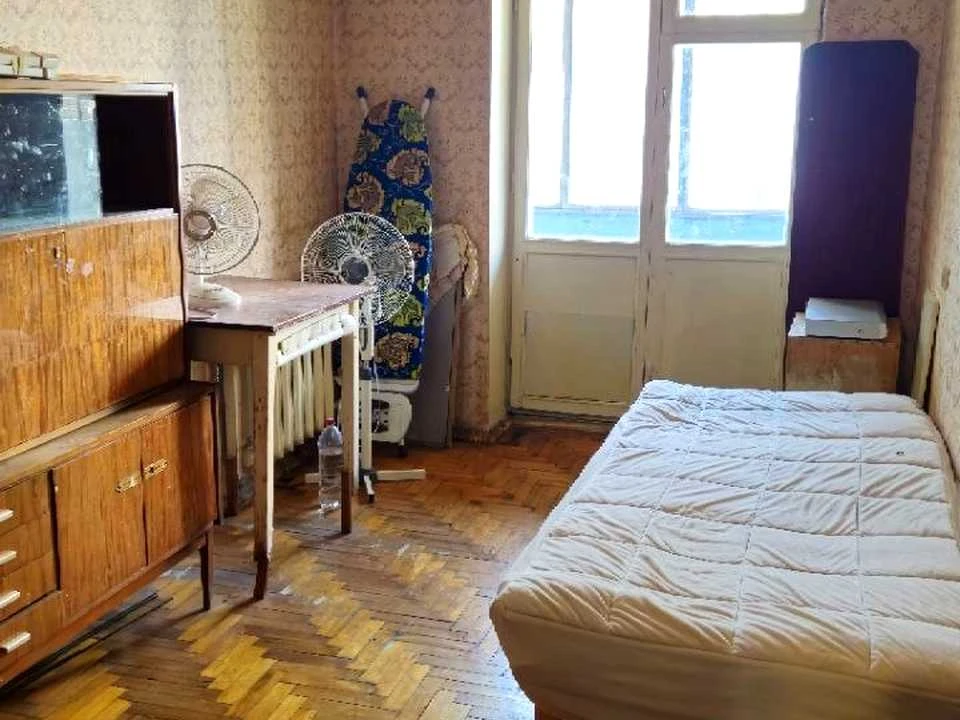 Apartment. Zaporizhia, Academician Klymova St.
