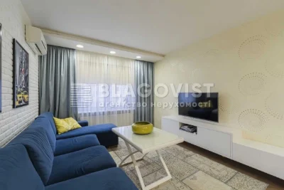 3-room apartment for sale 91.3 m², Urlivska St., 24