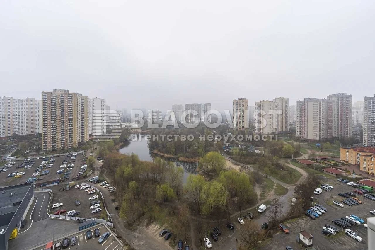 3-room apartment for sale 91.3 m², Urlivska St., 24