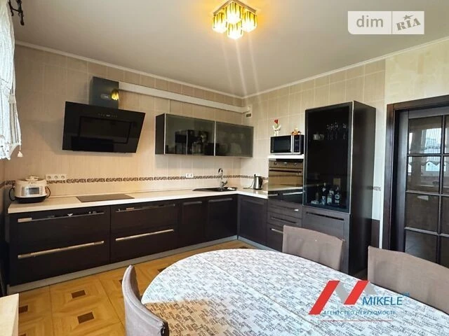 Sale of 2-room apartment 99.7 sq. m on Mykoly Bazhana Avenue 1M • I