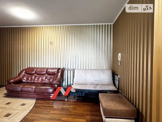 Sale of 2-room apartment 99.7 sq. m on Mykoly Bazhana Avenue 1M • I