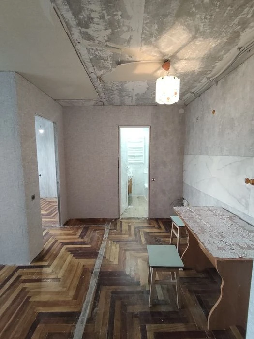 Продам 2х комнатную квартиру по улице