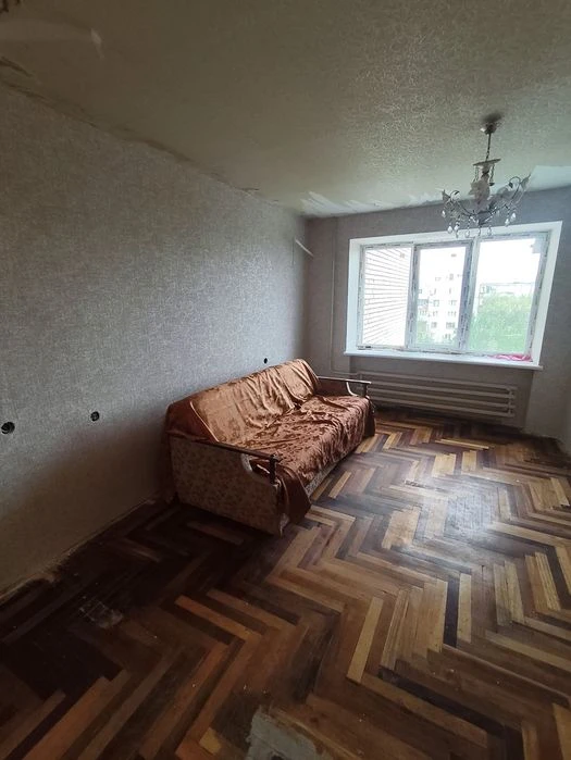 Продам 2х комнатную квартиру по улице