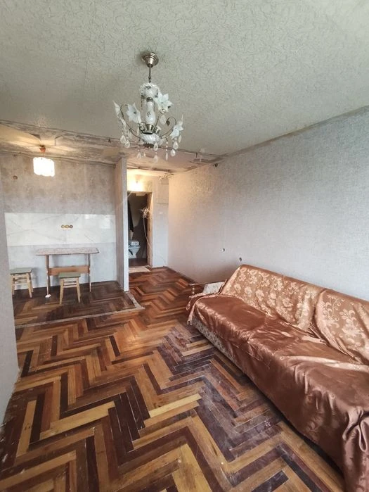 Продам 2х комнатную квартиру по улице