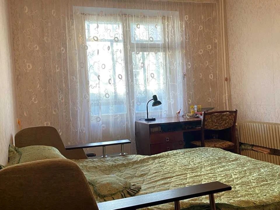 Apartment. Dnipro, Topolya-2 residential area, st.
