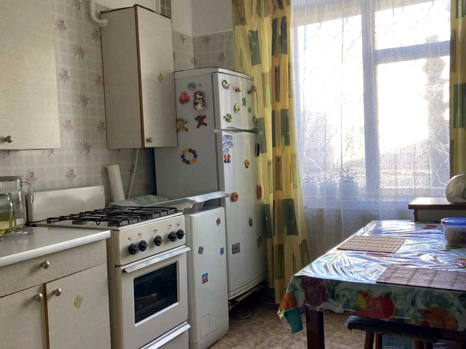 Apartment. Dnipro, Topolya-2 residential area, st.